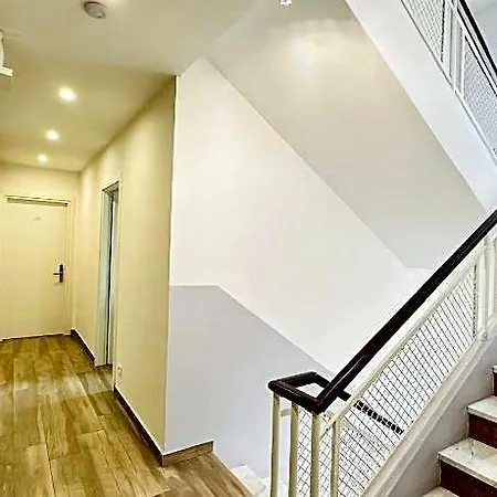 Dream Hub Hotel